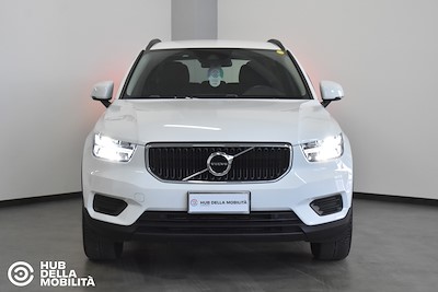 VOLVO XC40 D3 Momentum Core